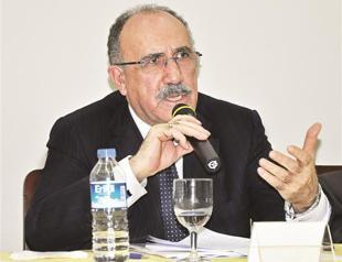 AKP vows free will of MPs in graft vote