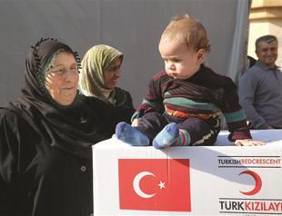 Red Crescent delivers aid to Turkmen in Iraq