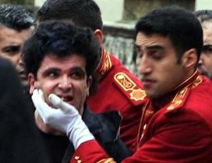 Armed assailant detained near Turkish PM’s office in Istanbul