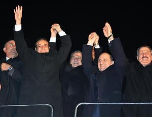 AKP holds conference on the eve of key corruption vote