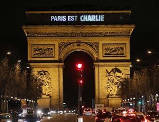 AQAP claims responsibility for Paris attack as French PM admits failings