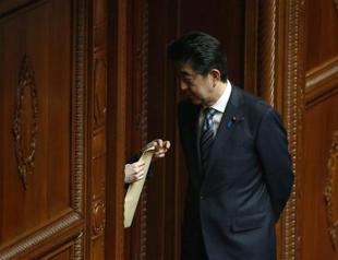 Shinzo Abe re-elected as Japanese prime minister