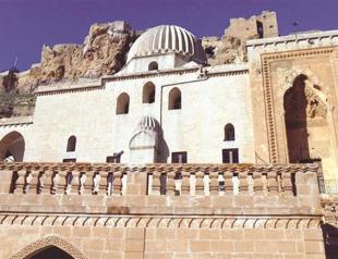 Mardin Castle restored by climbers