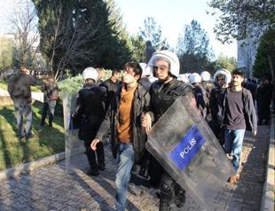 Far-right nationalists, police attack university students around Turkey