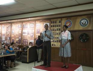 Obama praises US troops as Afghanistan mission winds down