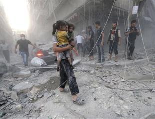 Syrian air force kills 45 civilians in stepped-up raids: monitor