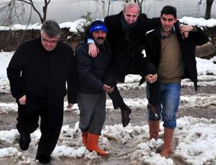 Municipality suspends civil servant who had himself carried during snow inspection