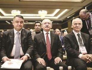 Turkey’s main opposition leader urges gov’t to change Syria policy