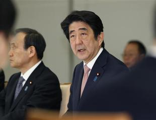 Japanese PM asks for help from Erdoğan and Sisi to free hostages in Syria
