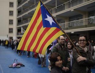 Catalan independence hopes high in symbolic vote on split from Spain