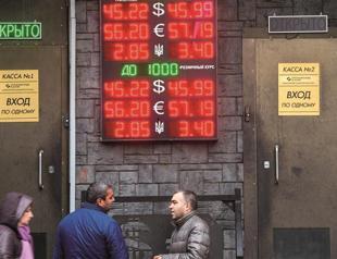 Russian Central Bank expects Western sanctions to remain until end of 2017