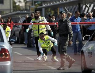 Palestinian stabs Israeli soldier as tensions hit Tel Aviv