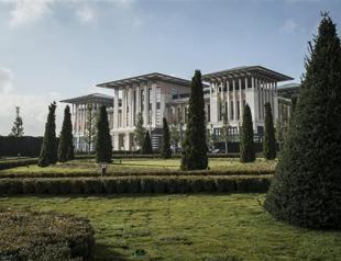 Turkish architects call on Pope Francis not to attend ceremony at ‘unlicensed’ Ak Saray