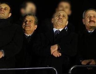 Explained: AKP fails to keep unity over corruption vote