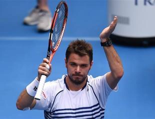 Djokovic, Wawrinka join Williams in 3rd round in Australia
