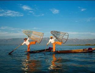 ‘World Notes’ by photography artist