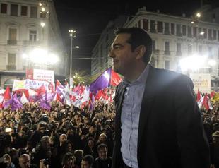 Greek leftist widens poll lead, says to end humiliation