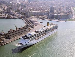 Number of cruise tourists visiting Turkey decreases in 2014