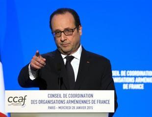 Hollande urges Turkey to break taboos on Armenia WWI killings