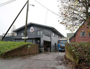 Britain finds bird flu on duck farm, not deadly H5N1 strain