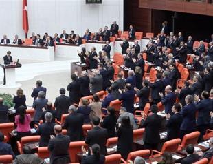 High-level civil servants line up to become ruling AKP candidates in June vote