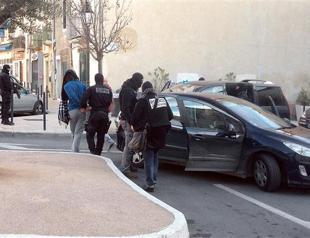 Eight arrested in French probe into suspected jihadist network