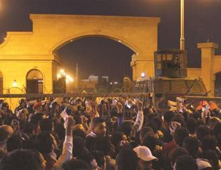 Football deaths raise stakes for Egyptian President el-Sisi