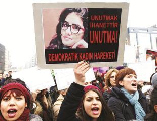 Turkish PM pledges to act on women killings