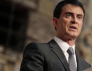 French PM urges Jews to stay after tombs defaced