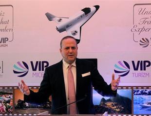 Four Turks to fly to space soon