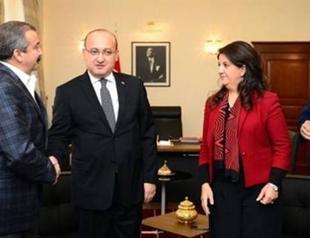 Kurdish peace call made amid row on security bill