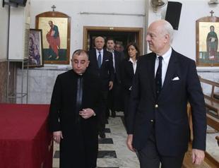 UN envoy in solidarity visit to Syrias Assyrians
