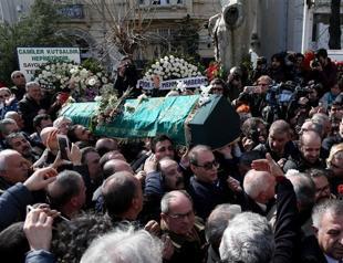 Prominent writer Yaşar Kemal laid to rest