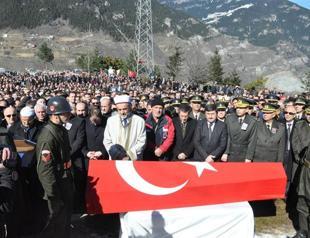 Soldier killed in Turkish tomb operation laid to rest