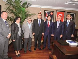 Ex-intelligence chief Fidan visits AKP branch in Ankara