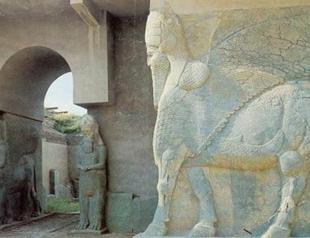 ISIL bulldozed ancient Assyrian city of Nimrud, Iraq says
