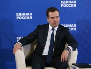 Russias Medvedev in warning over deep recession