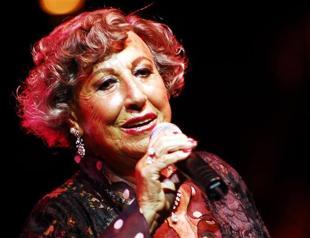 Veteran Turkish singer Müzeyyen Senar dies aged 96