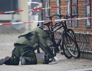 Copenhagen police lift cordon after finding no explosives