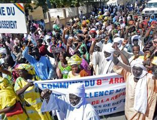 Thousands march against Boko Haram in Niger