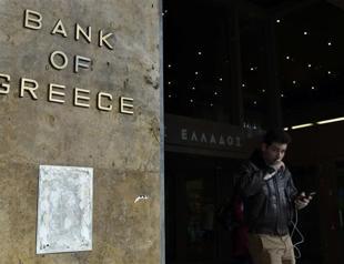 Greece to submit loan request to euro zone, Germany resists