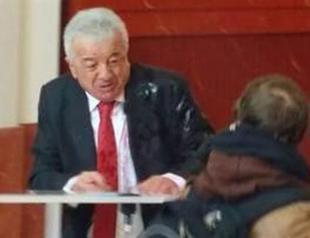 VIDEO: French-Armenian protester throws juice on Turkey’s Paris ambassador