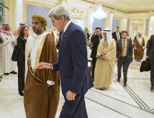 Kerry briefs wary Gulf ministers after Iran nuclear talks
