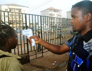 Ebola vaccine tests to begin in Guinea on March 7: WHO