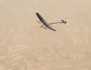 Solar plane starts second leg of epic round-the-world bid