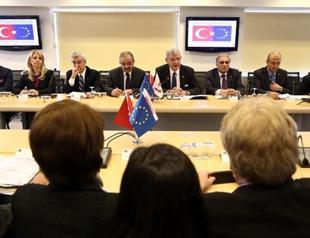 Turkey and EU agree to update Customs Union