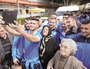 Turkey’s elderly population rising, says report