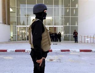 ISIL claims deadly attack on Tunis museum