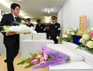 Japan remembers subway gas attack, 20 years on