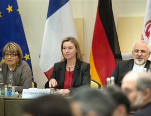 Iran nuclear talks extended; Russia says key aspects agreed